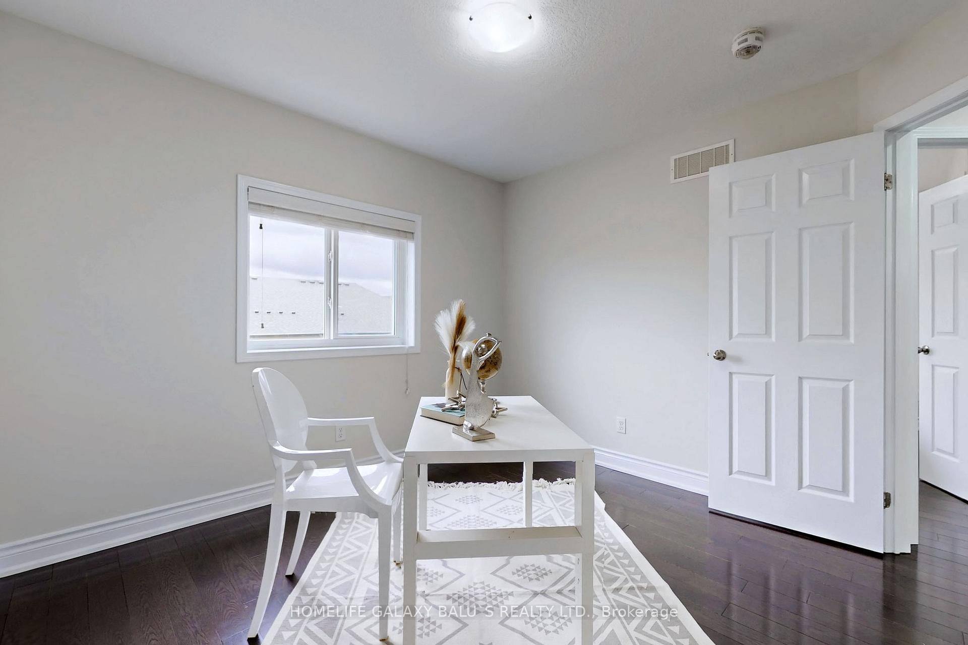 Photo 32 of 39 Wildflower Street, Kitchener, Doon South — HOMEH