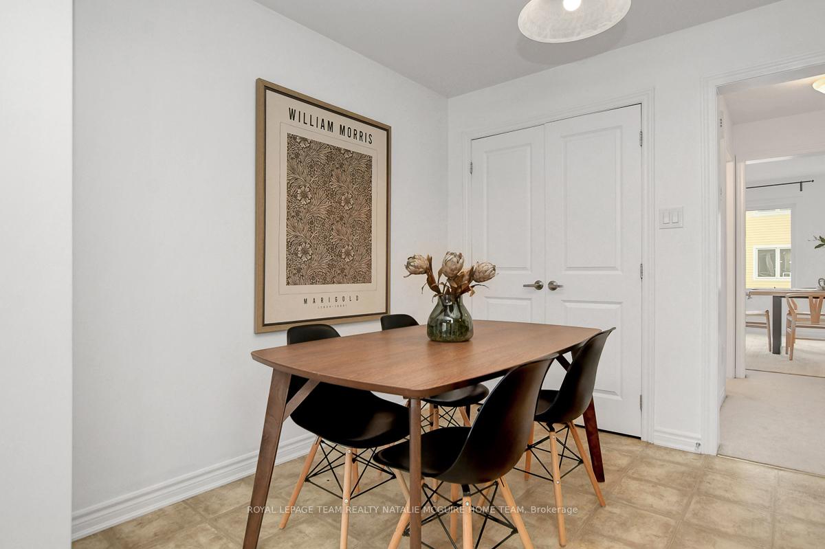 Photo 14 of 418 Coldwater Crescent, Ottawa, Kanata - Emerald Meadows/Trailwest — HOMEH