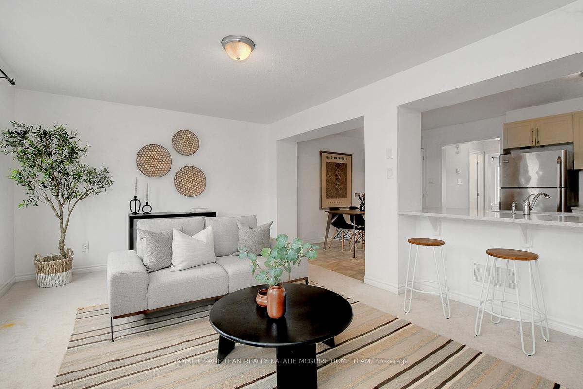Photo 26 of 418 Coldwater Crescent, Ottawa, Kanata - Emerald Meadows/Trailwest — HOMEH