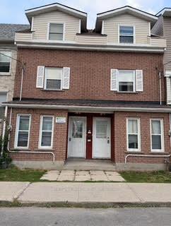 Front of 221 Earl Street