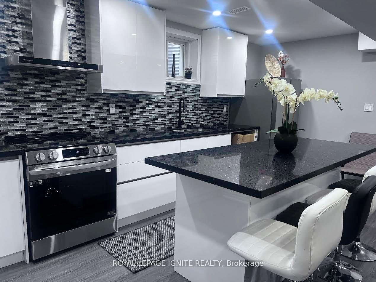 Photo 15 of Unit Bsmnt, 692 Hammersly Boulevard, Markham, Wismer — HOMEH