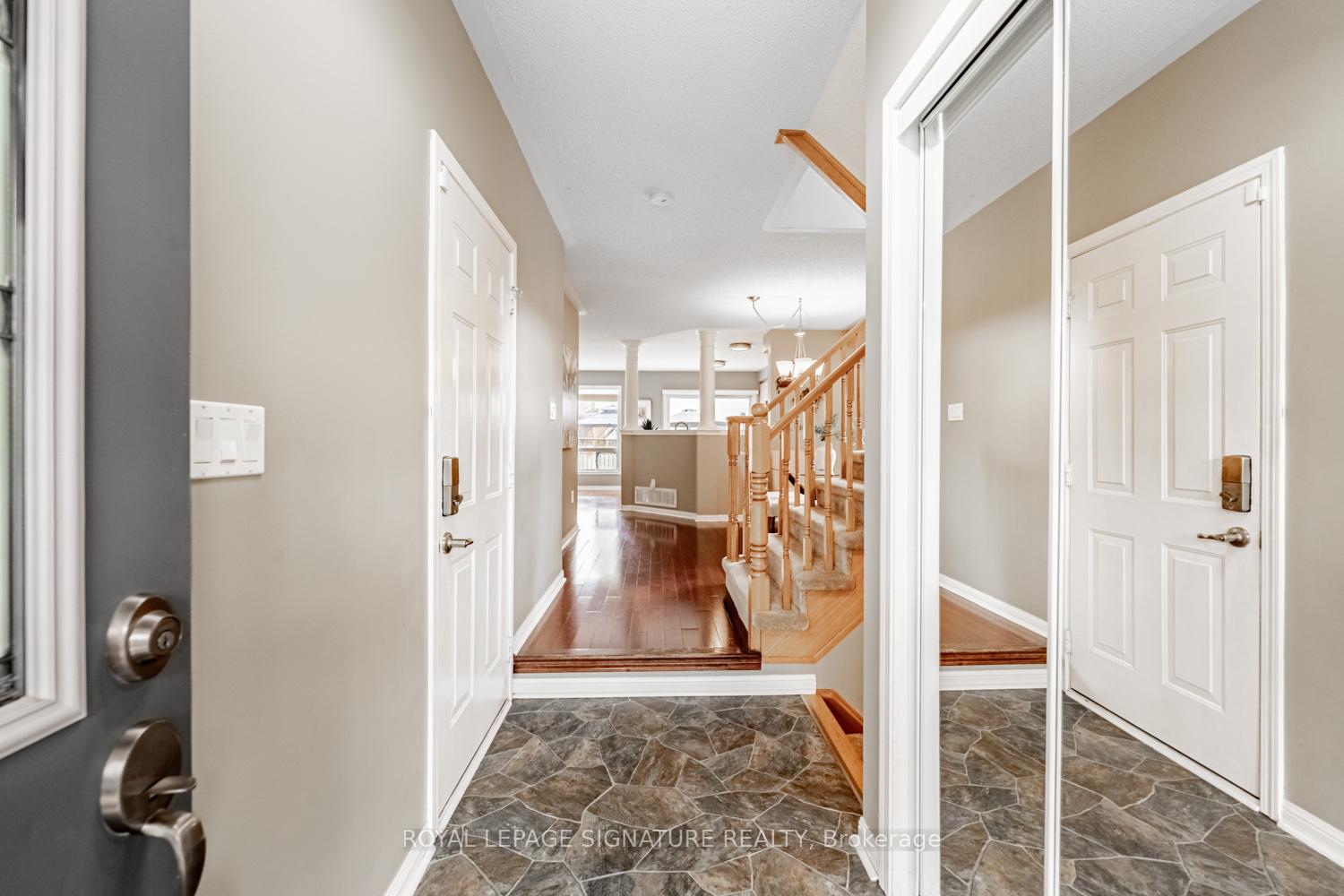 Photo 3 of 402 Baverstock Crescent, Milton, Clarke — HOMEH