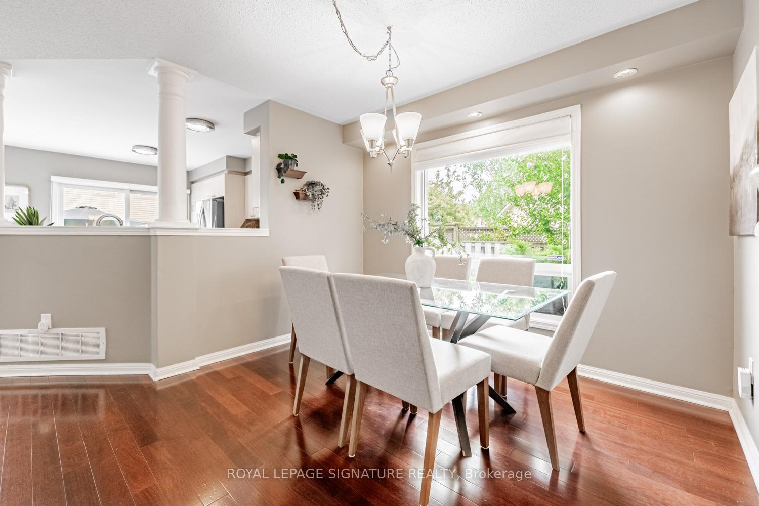 Photo 4 of 402 Baverstock Crescent, Milton, Clarke — HOMEH