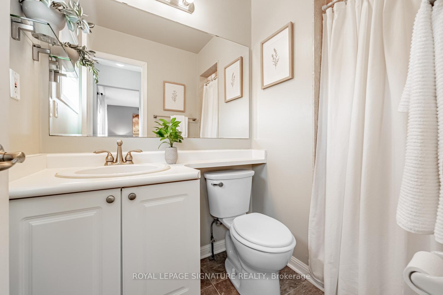 Photo 17 of 402 Baverstock Crescent, Milton, Clarke — HOMEH