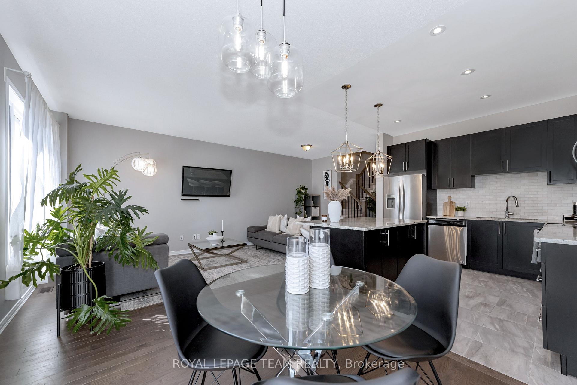 Photo 14 of 838 Element Private, Ottawa, Kanata - Emerald Meadows/Trailwest — HOMEH