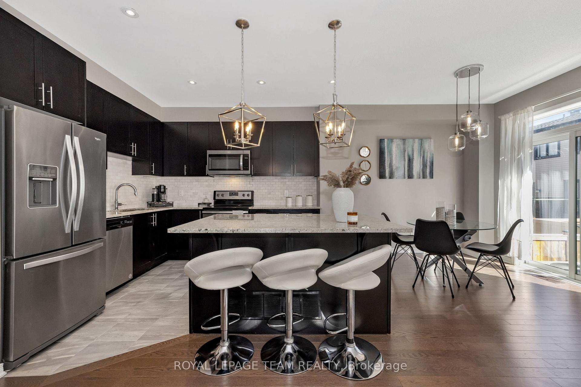 Photo 16 of 838 Element Private, Ottawa, Kanata - Emerald Meadows/Trailwest — HOMEH