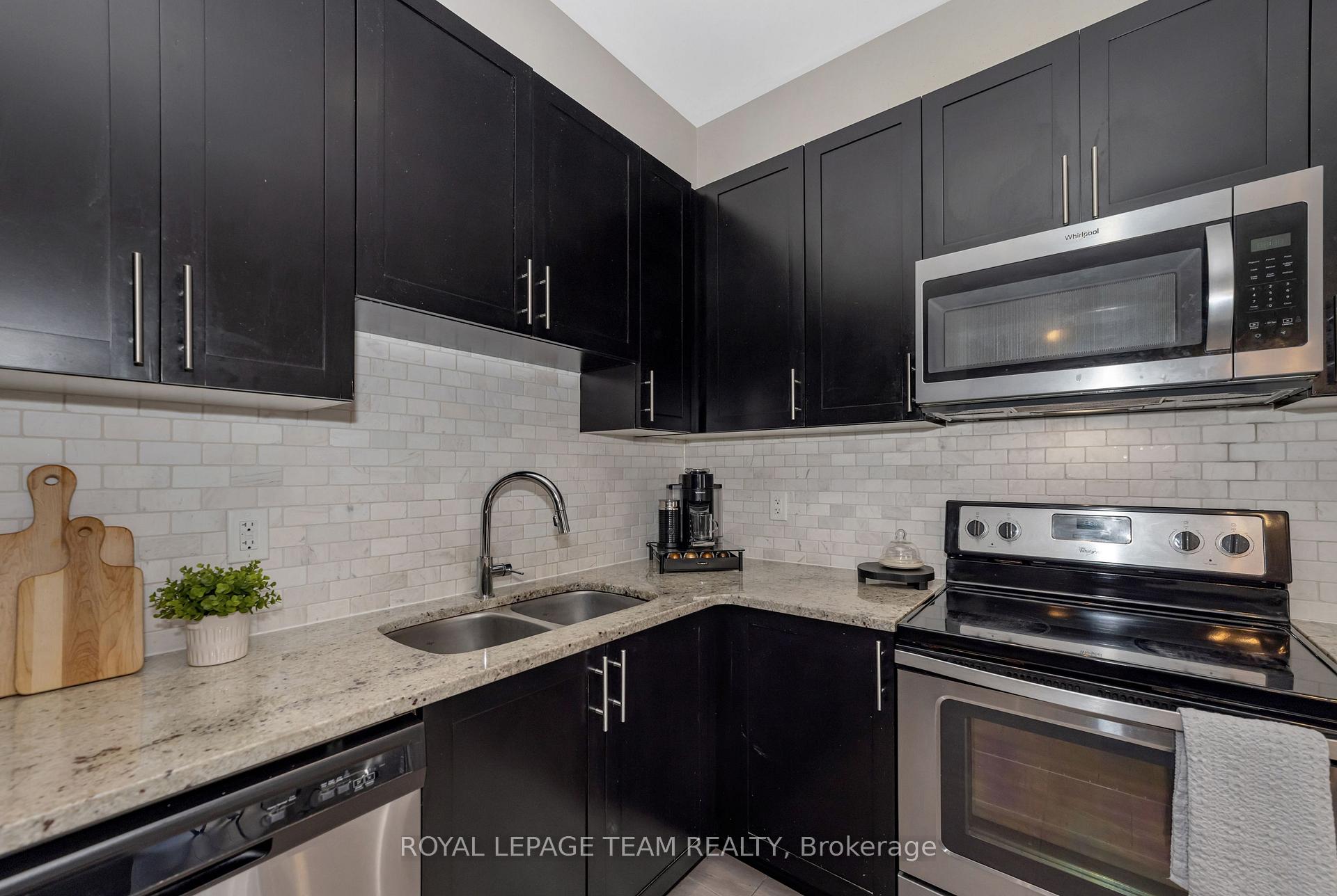 Photo 17 of 838 Element Private, Ottawa, Kanata - Emerald Meadows/Trailwest — HOMEH