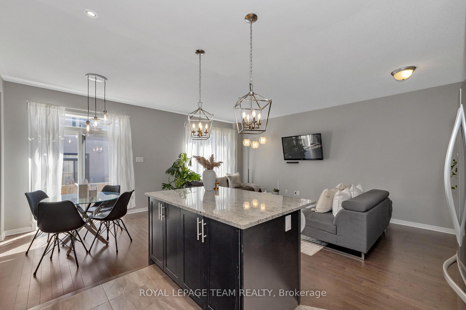 Photo 19 of 838 Element Private, Ottawa, Kanata - Emerald Meadows/Trailwest — HOMEH