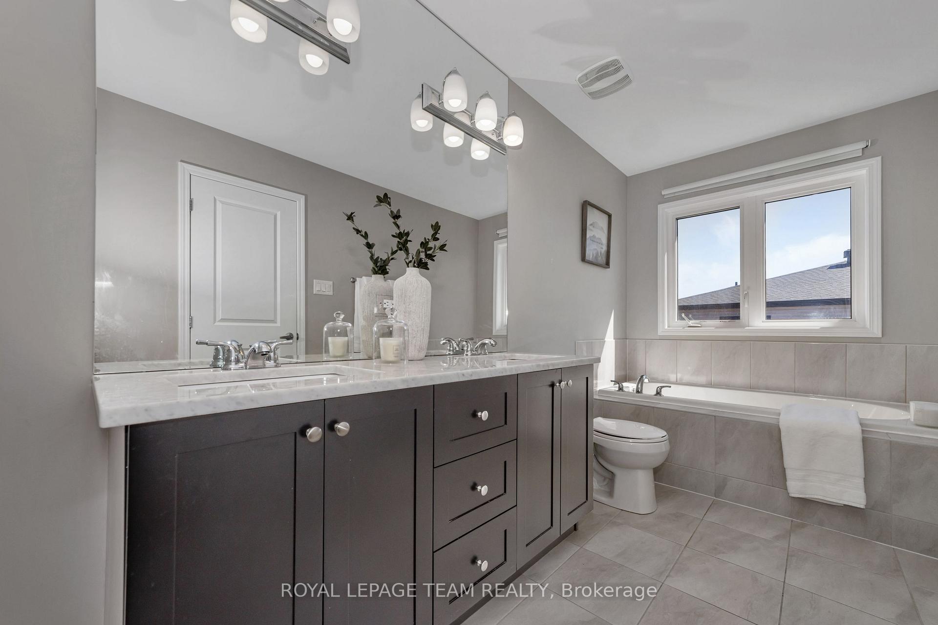 Photo 26 of 838 Element Private, Ottawa, Kanata - Emerald Meadows/Trailwest — HOMEH