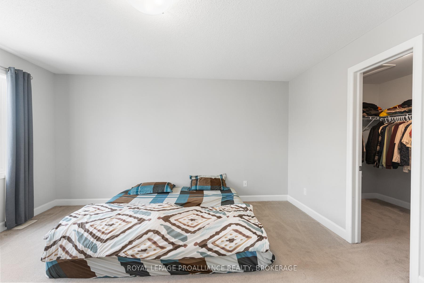 Photo 21 of 1519 Davenport Crescent, Kingston, City Northwest — HOMEH