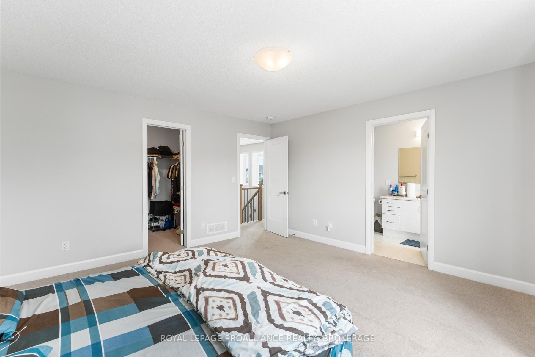 Photo 22 of 1519 Davenport Crescent, Kingston, City Northwest — HOMEH