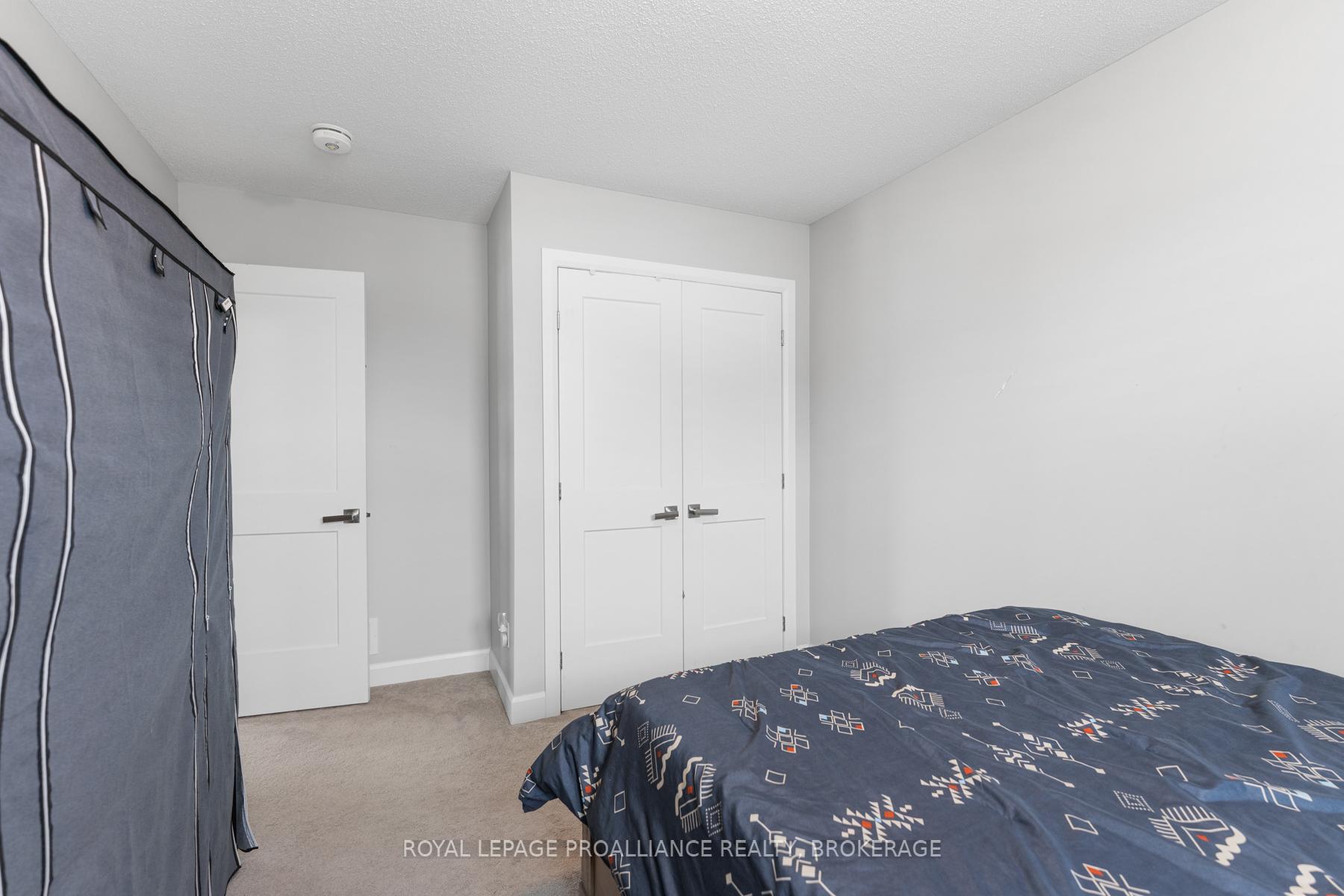 Photo 30 of 1519 Davenport Crescent, Kingston, City Northwest — HOMEH