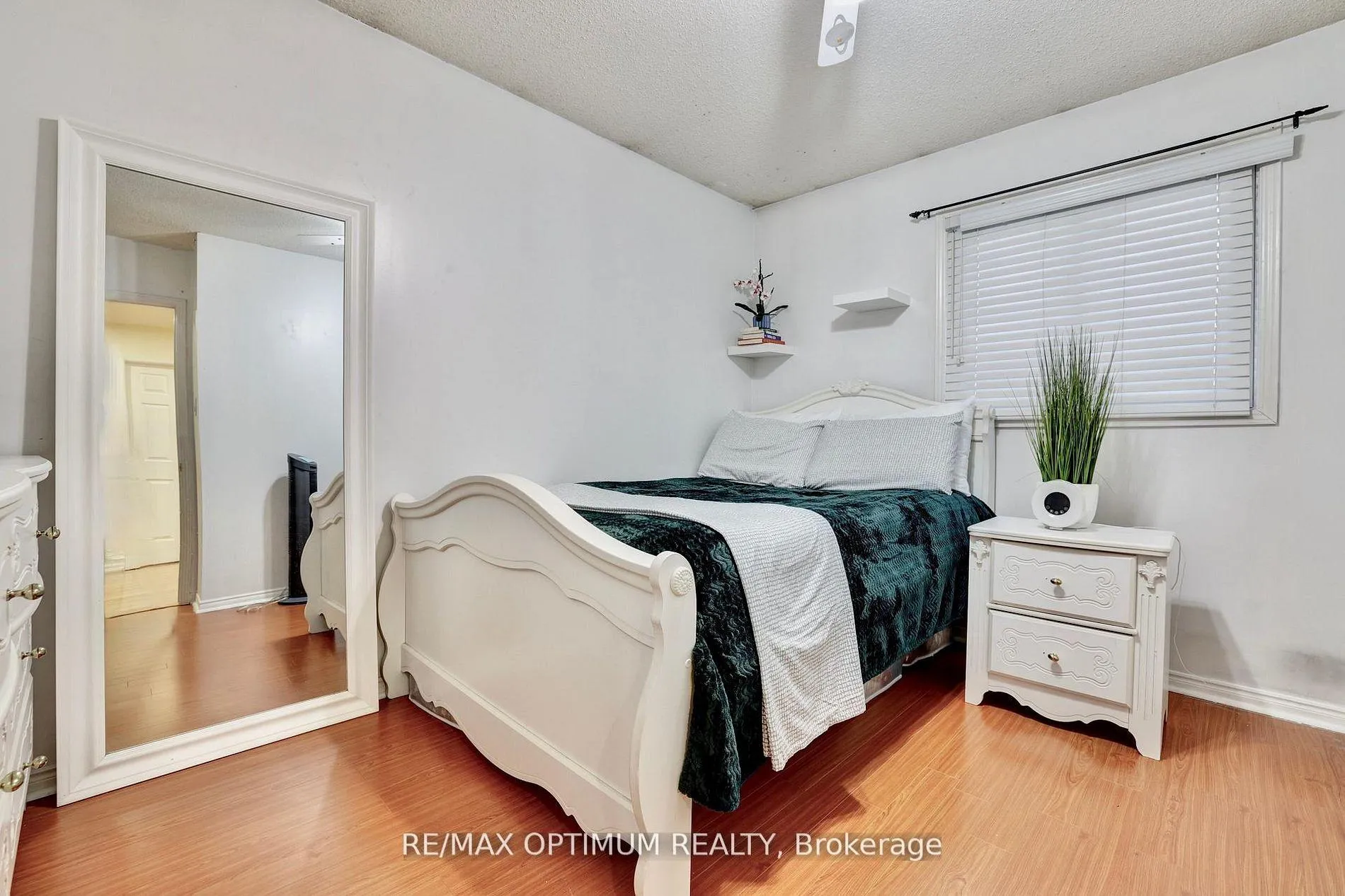 Photo 33 of 5 Clydesdale Circle, Brampton, Fletcher's Creek South — HOMEH