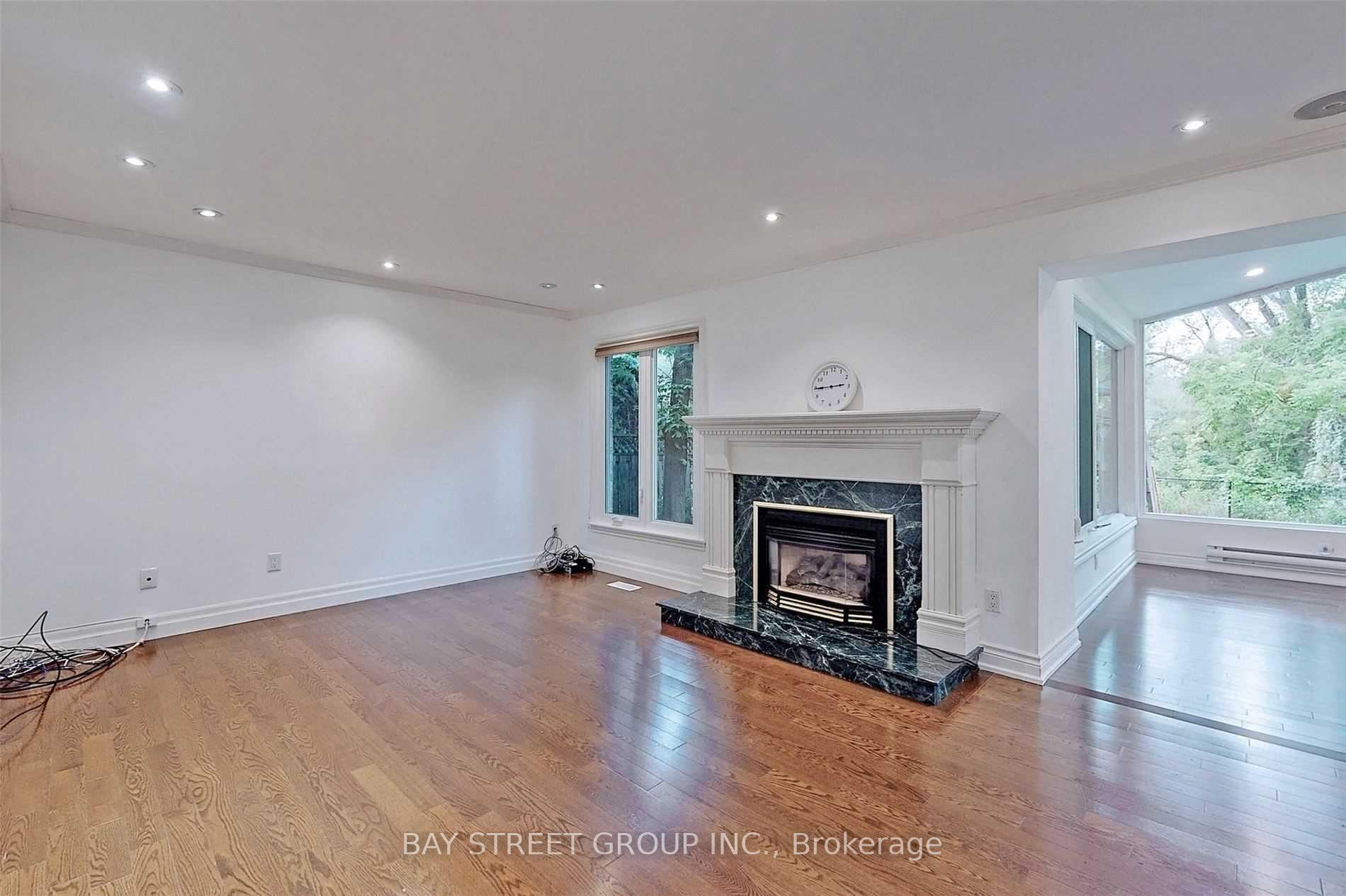 Photo 17 of 33 Normandale Road, Markham, Unionville — HOMEH