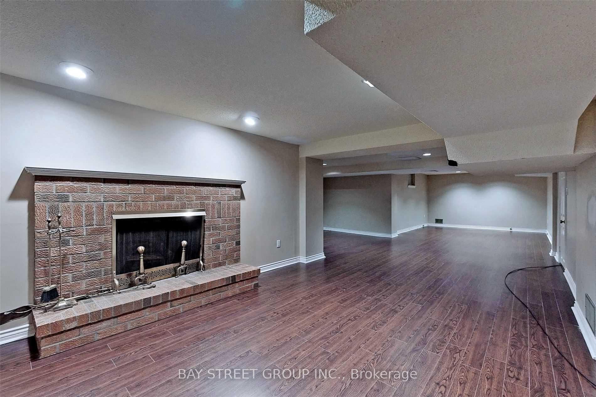 Photo 26 of 33 Normandale Road, Markham, Unionville — HOMEH