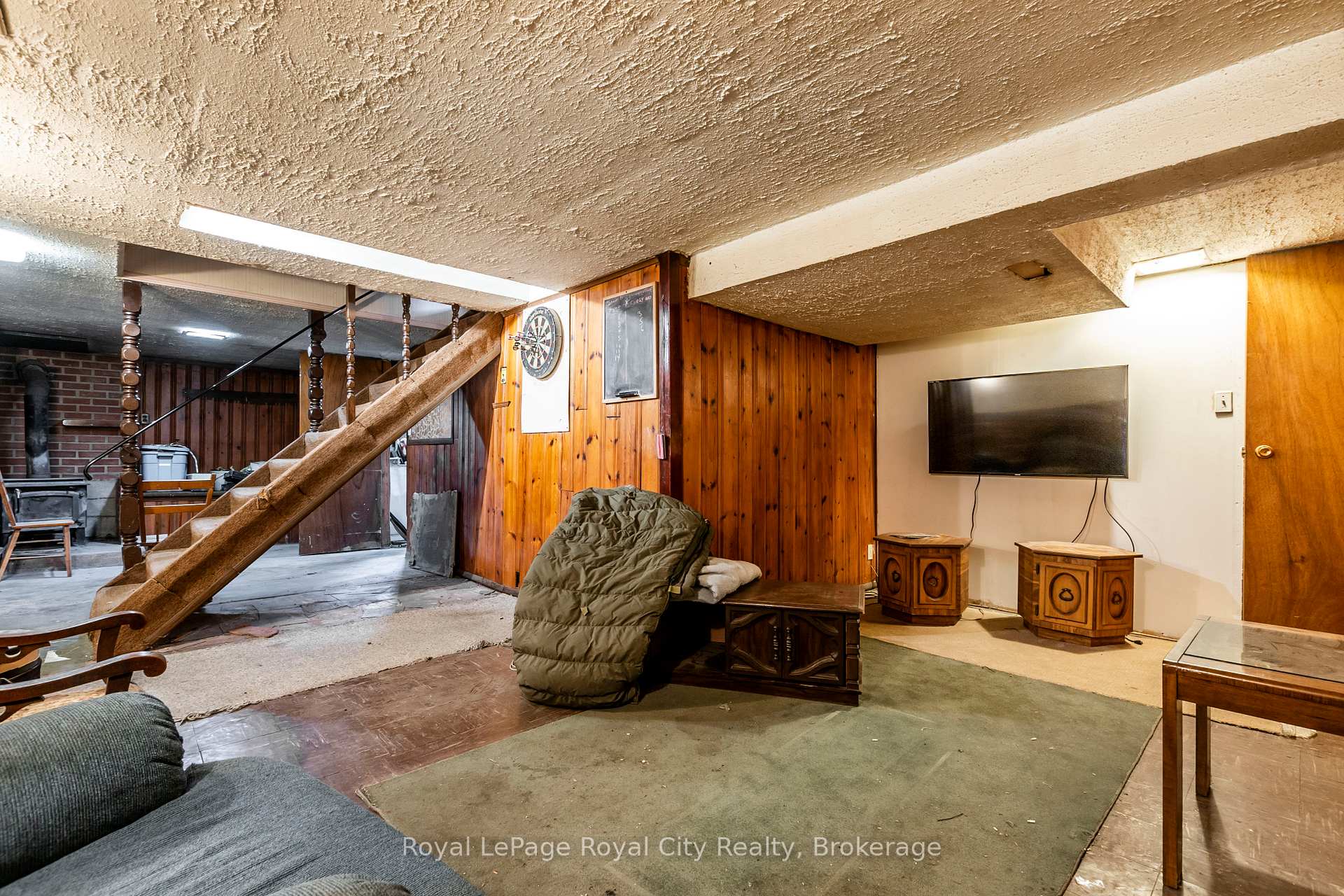 Photo 24 of 6 Seneca Drive, Kitchener — HOMEH