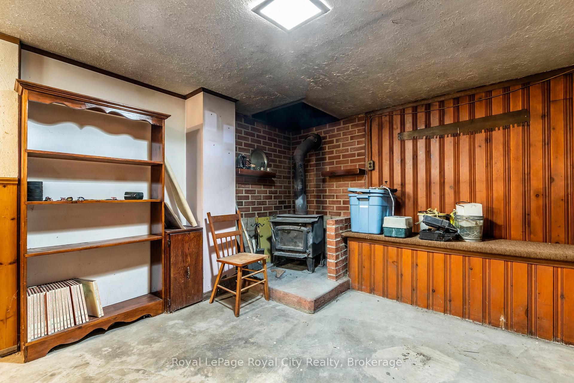 Photo 28 of 6 Seneca Drive, Kitchener — HOMEH
