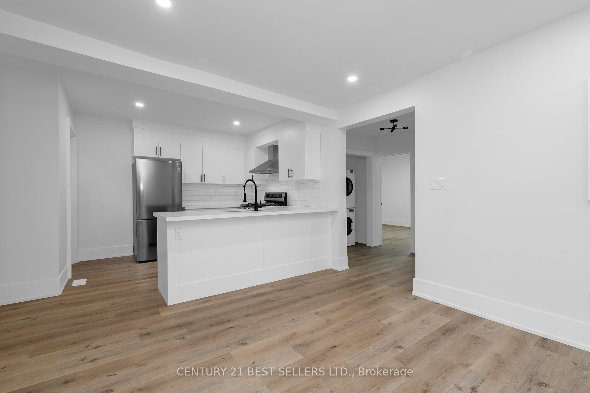 Photo 6 of Unit 2, 14 Avalon Place, Hamilton, Gibson — HOMEH