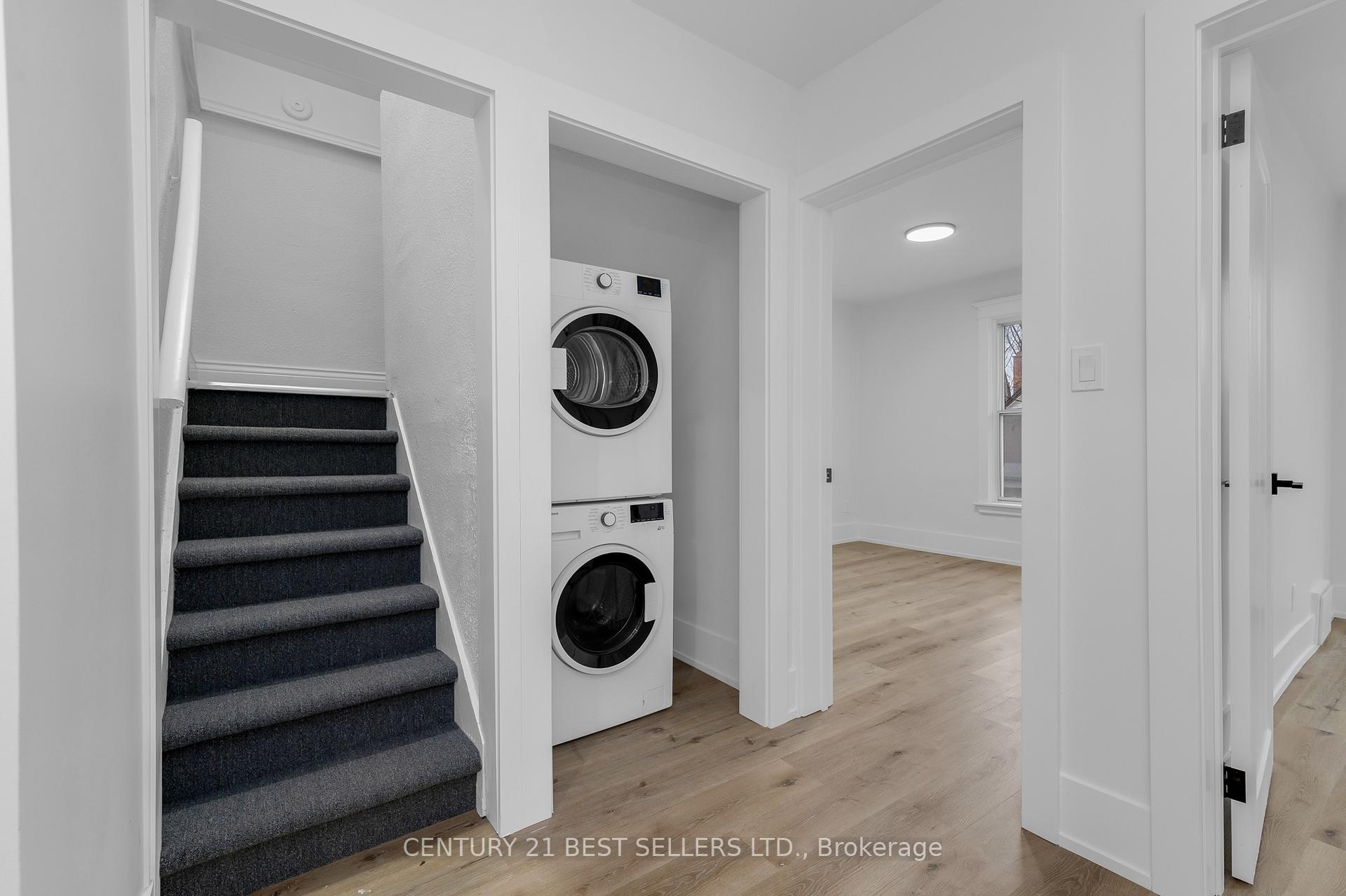 Photo 14 of Unit 2, 14 Avalon Place, Hamilton, Gibson — HOMEH