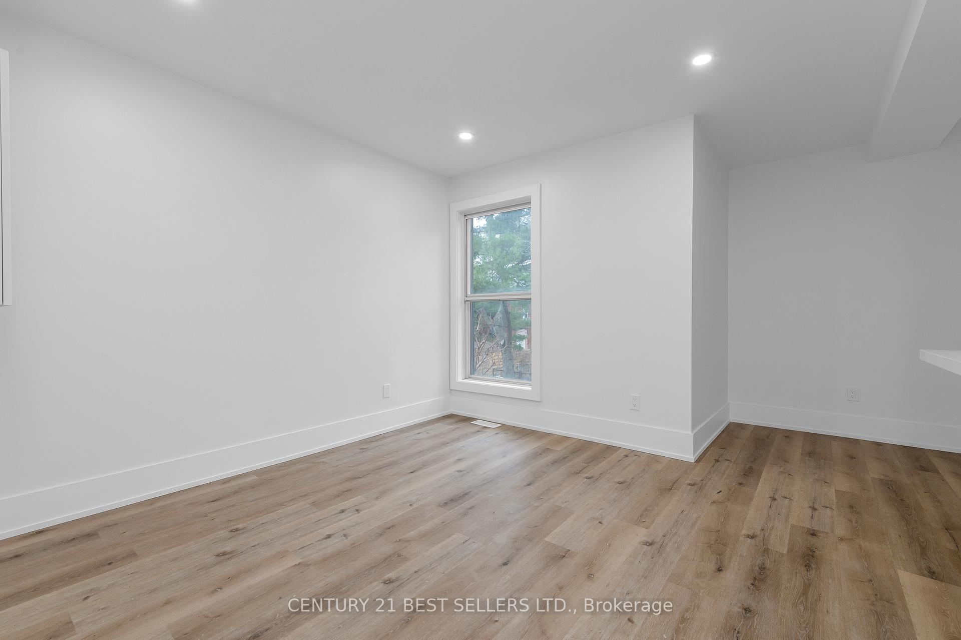 Photo 18 of Unit 2, 14 Avalon Place, Hamilton, Gibson — HOMEH