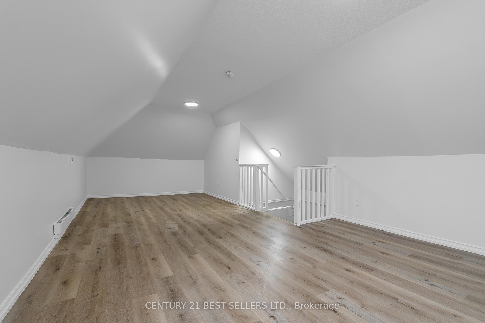 Photo 20 of Unit 2, 14 Avalon Place, Hamilton, Gibson — HOMEH