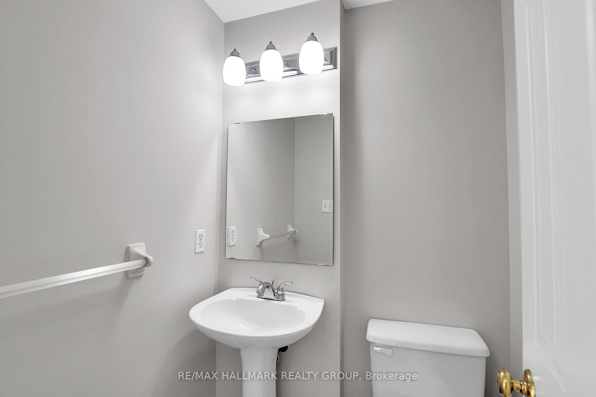 Photo 14 of 27 Ipswich Terrace, Ottawa, Kanata - Morgan's Grant/South March — HOMEH