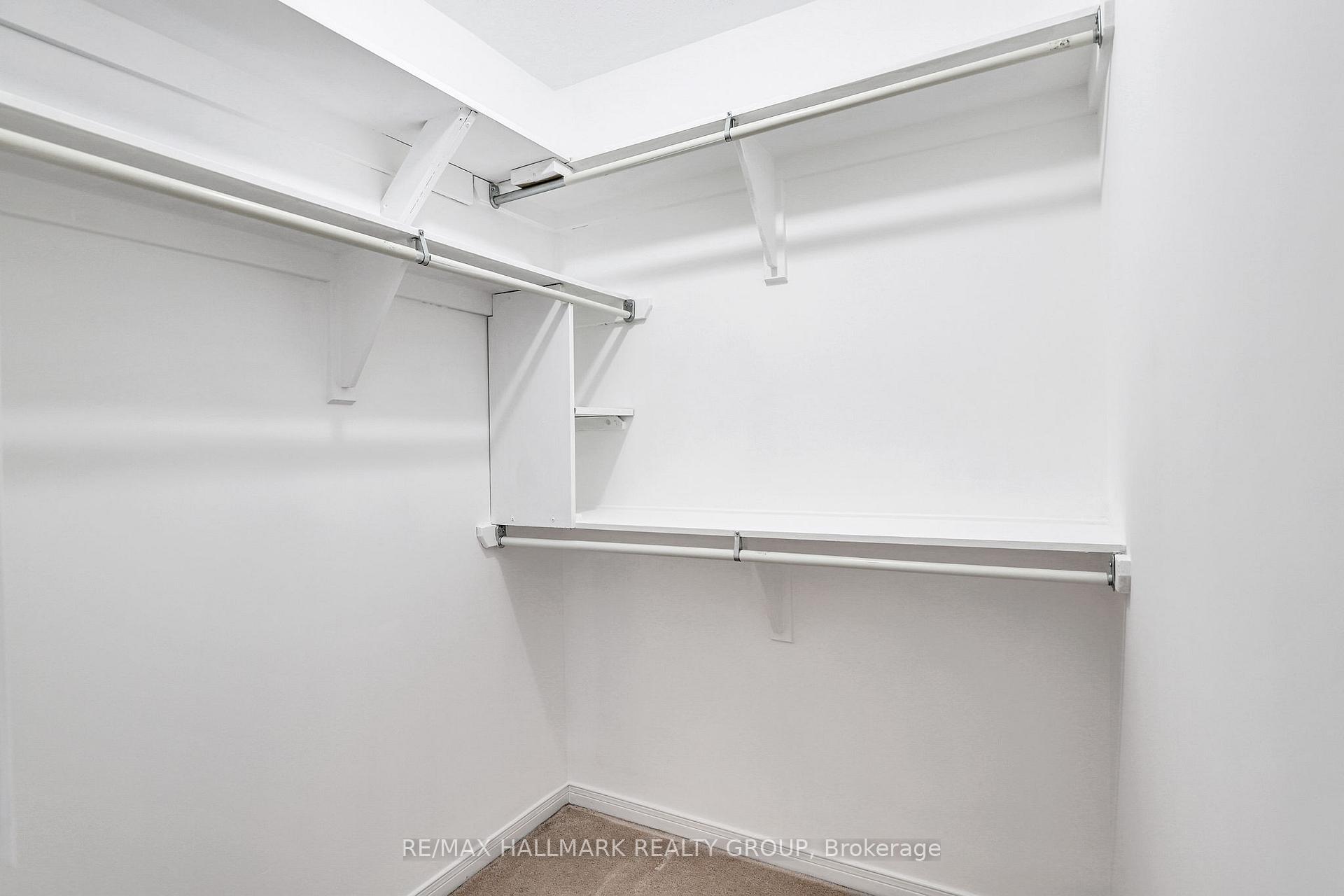 Photo 18 of 27 Ipswich Terrace, Ottawa, Kanata - Morgan's Grant/South March — HOMEH