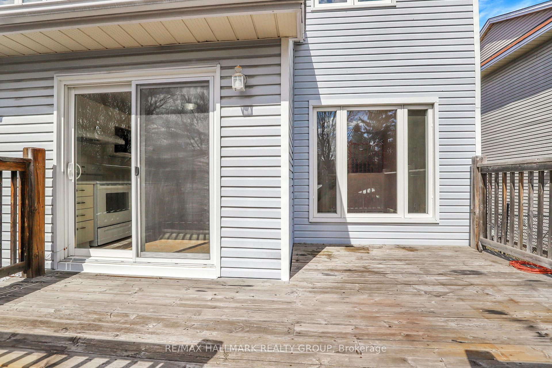 Photo 29 of 27 Ipswich Terrace, Ottawa, Kanata - Morgan's Grant/South March — HOMEH