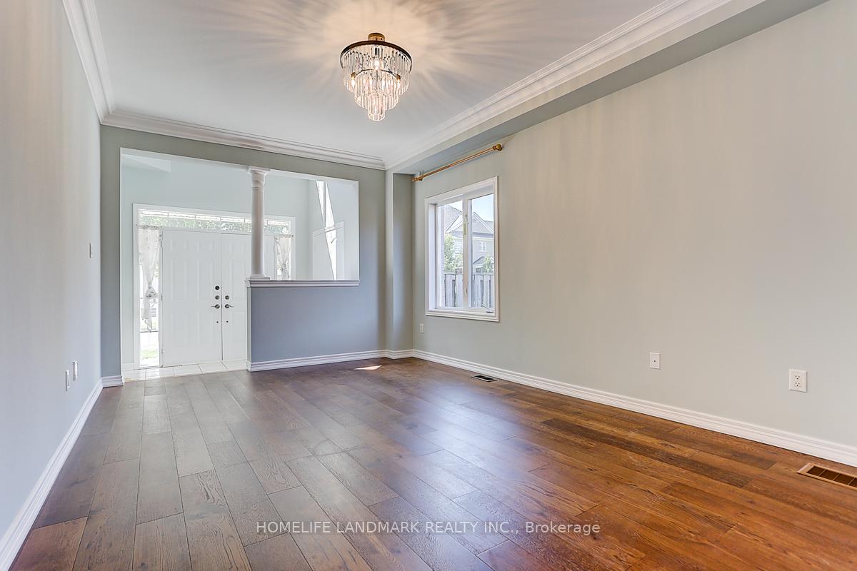 Photo 4 of 88 Elmrill Road, Markham, Berczy — HOMEH