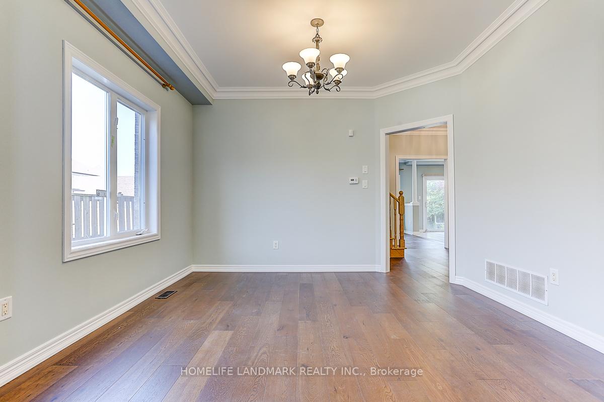Photo 5 of 88 Elmrill Road, Markham, Berczy — HOMEH