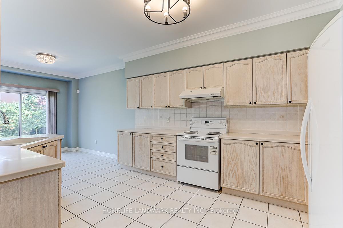 Photo 13 of 88 Elmrill Road, Markham, Berczy — HOMEH