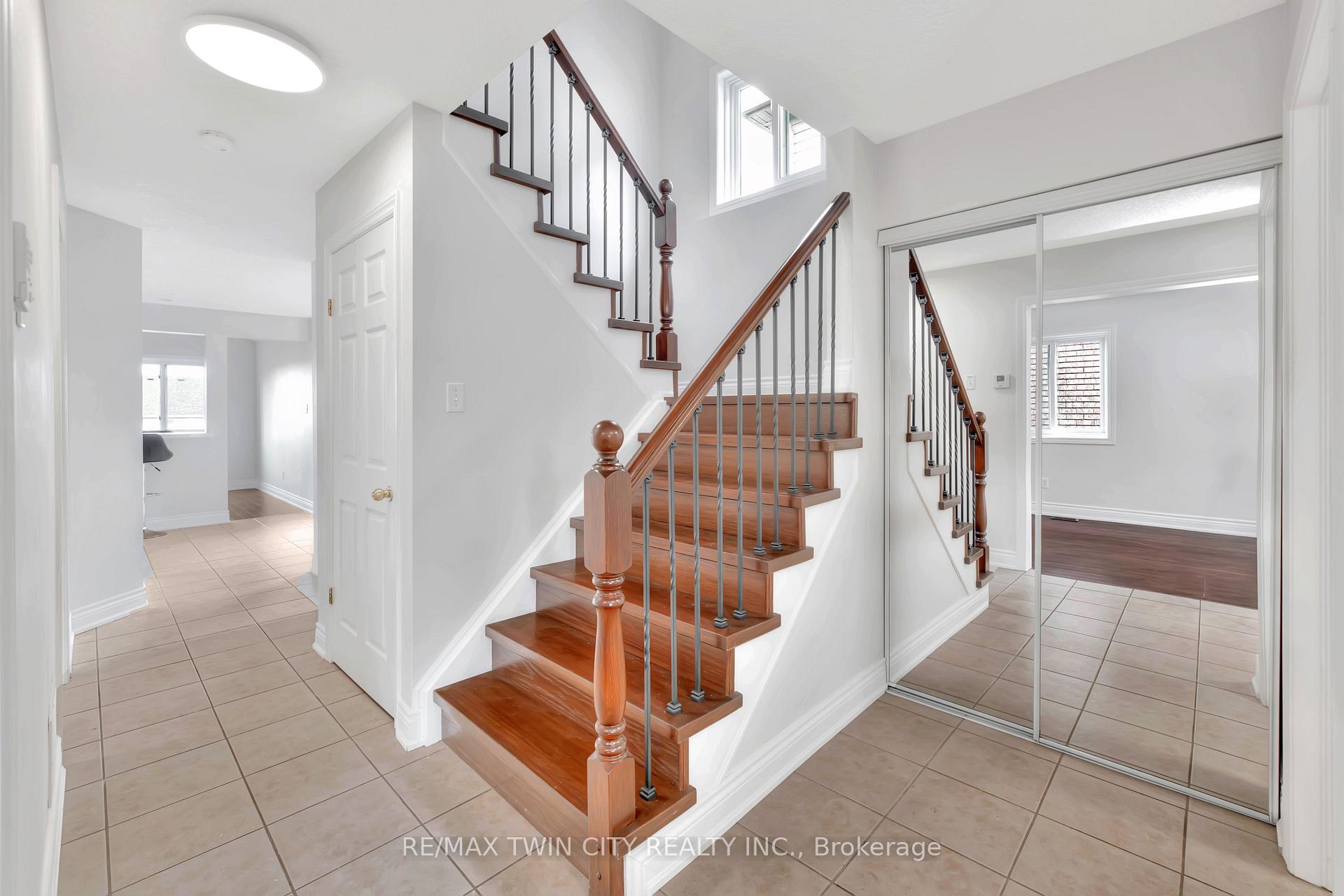 Photo 5 of 110 Steepleridge Street, Kitchener, Doon South — HOMEH