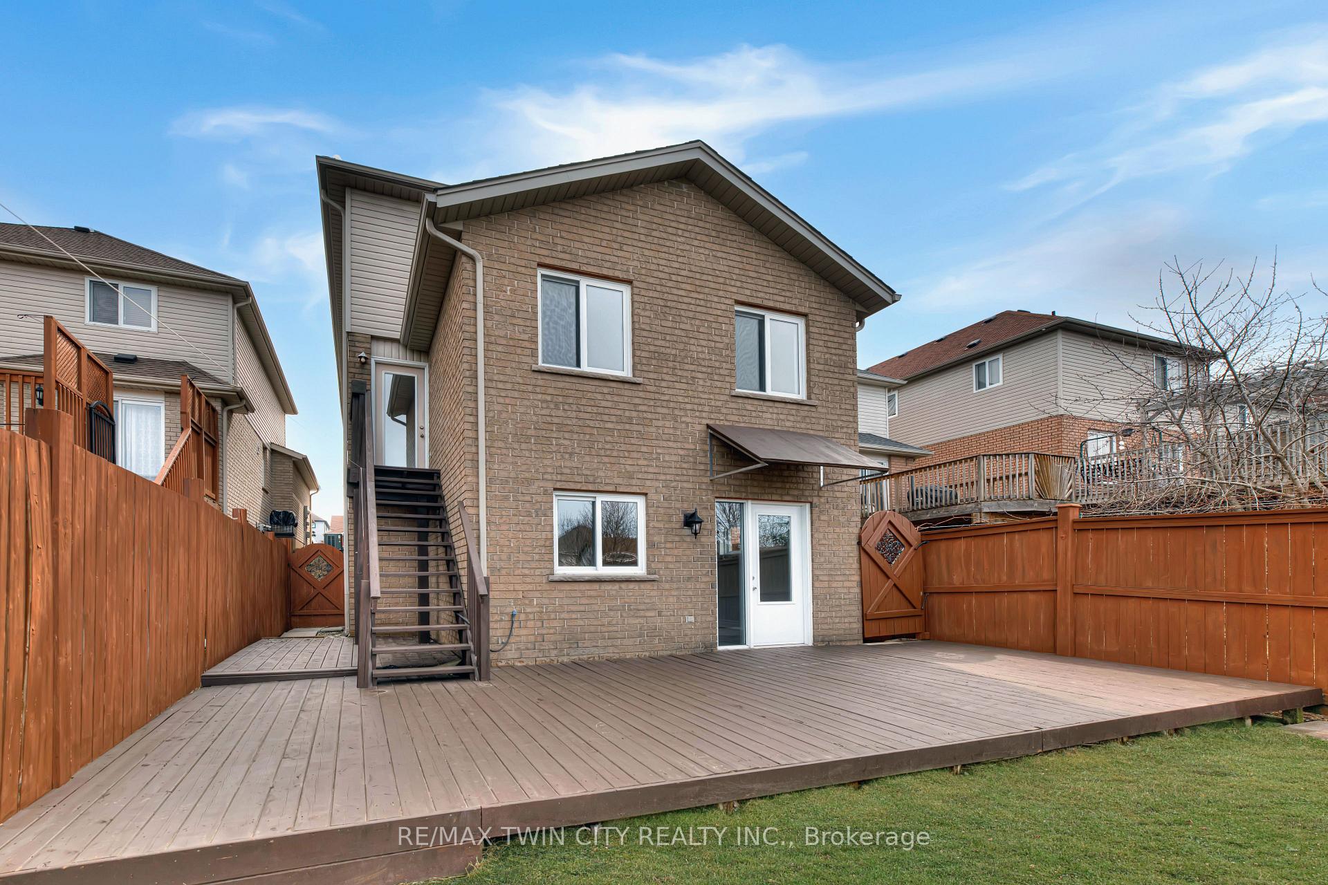 Photo 45 of 110 Steepleridge Street, Kitchener, Doon South — HOMEH