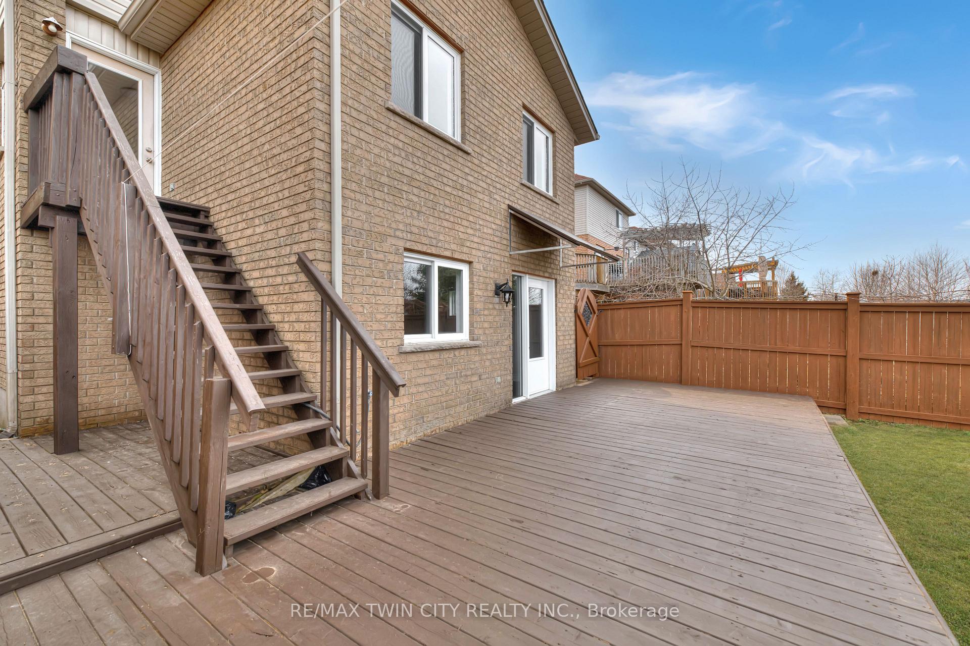 Photo 46 of 110 Steepleridge Street, Kitchener, Doon South — HOMEH