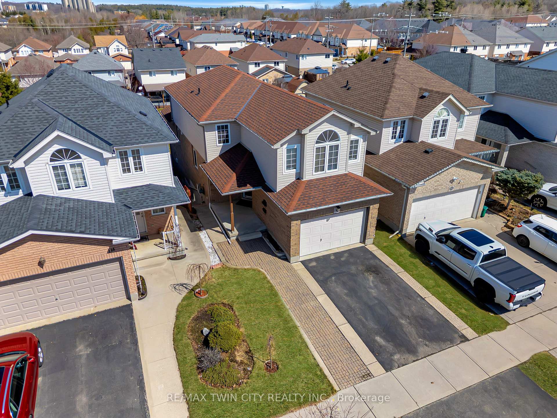 Photo 48 of 110 Steepleridge Street, Kitchener, Doon South — HOMEH