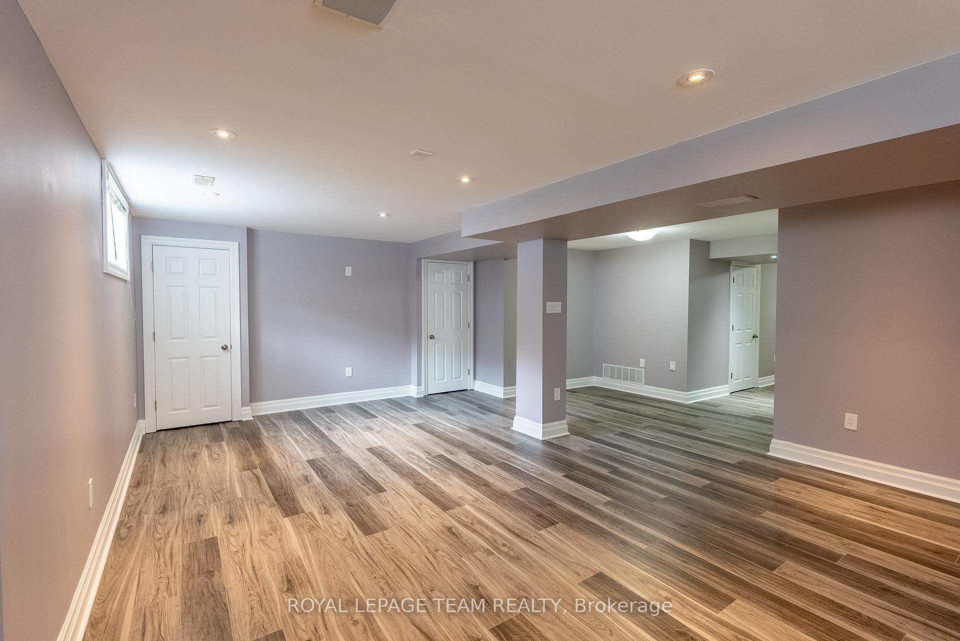 Photo 28 of 35 Woliston Crescent, Ottawa, Kanata - Morgan's Grant/South March — HOMEH