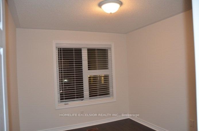 Photo 8 of 28 Black Locust Drive, Markham, Greensborough — HOMEH