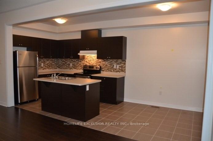 Photo 13 of 28 Black Locust Drive, Markham, Greensborough — HOMEH