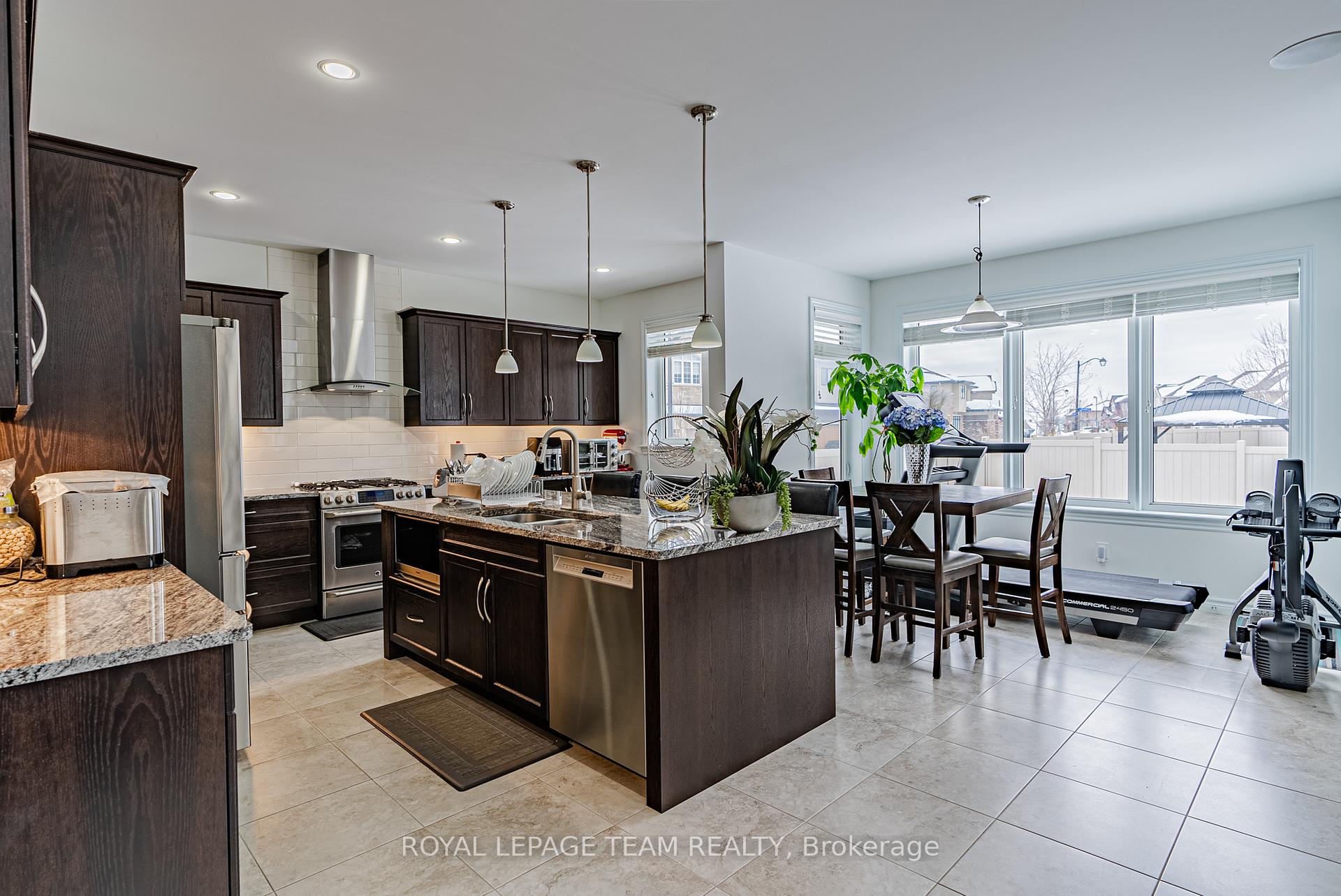 Photo 11 of 500 Breccia Heights, Ottawa, Kanata - Kanata Lakes/Heritage Hills — HOMEH