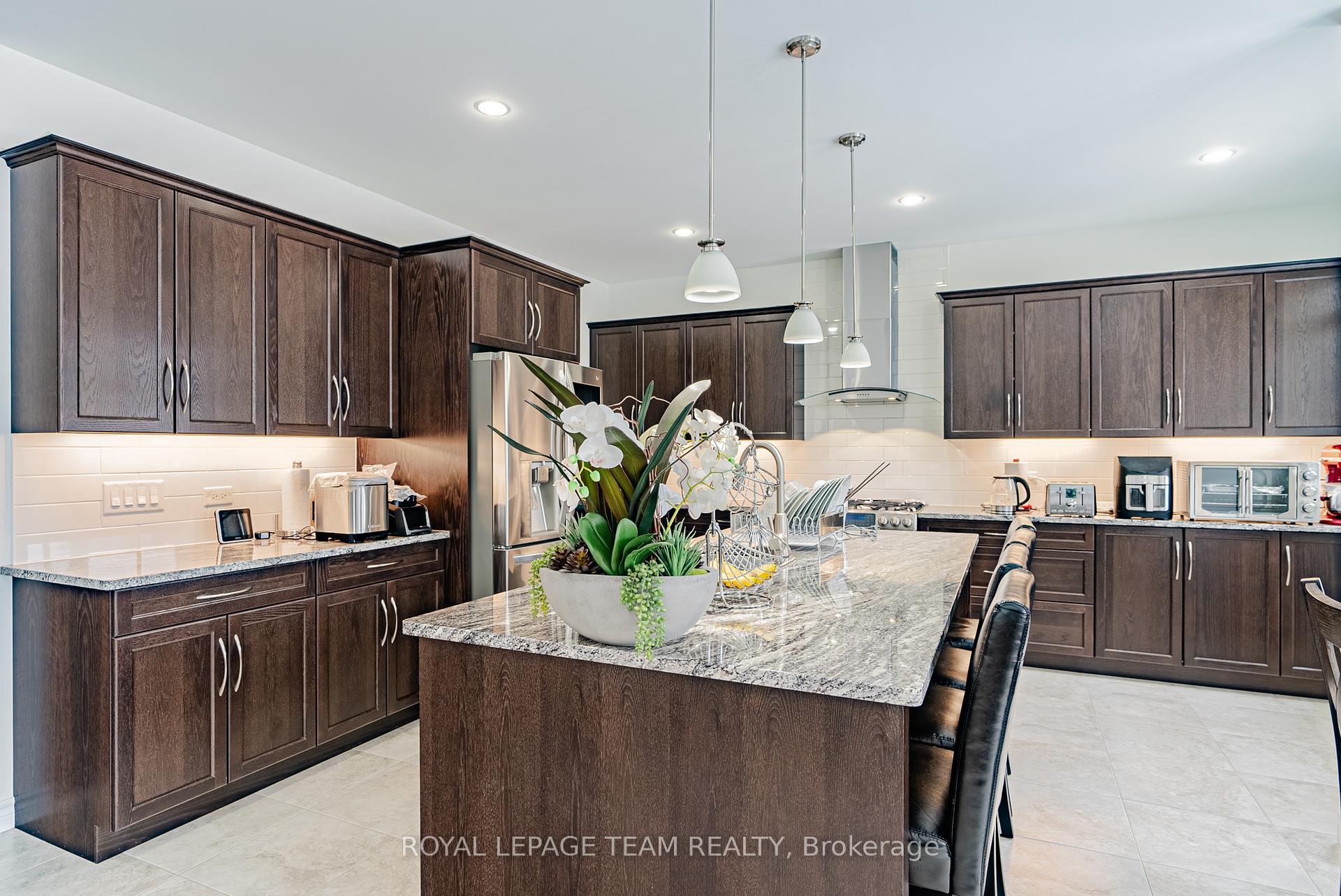 Photo 12 of 500 Breccia Heights, Ottawa, Kanata - Kanata Lakes/Heritage Hills — HOMEH