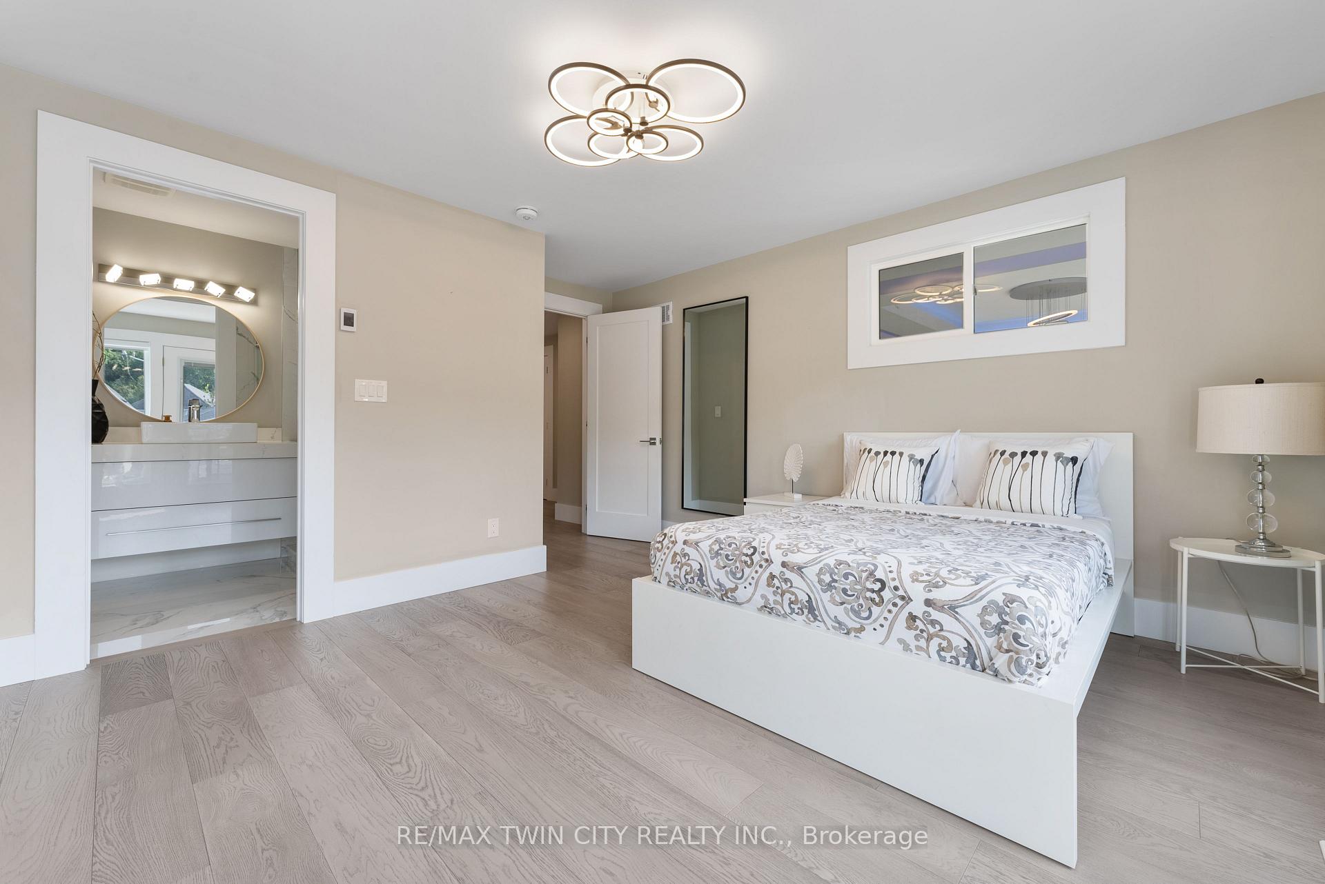 Photo 26 of 312 Otterbein Road, Kitchener — HOMEH