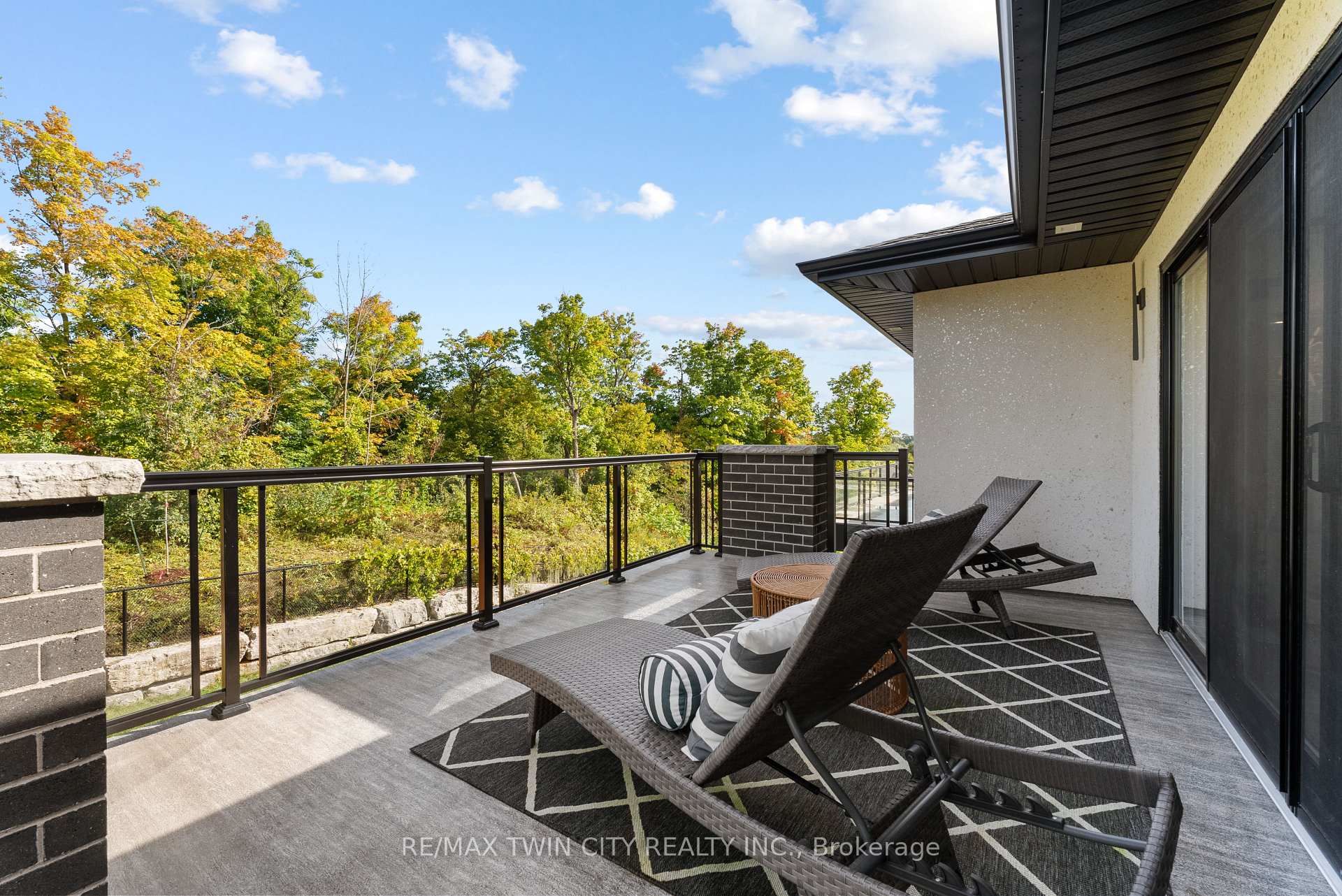 Photo 36 of 312 Otterbein Road, Kitchener — HOMEH