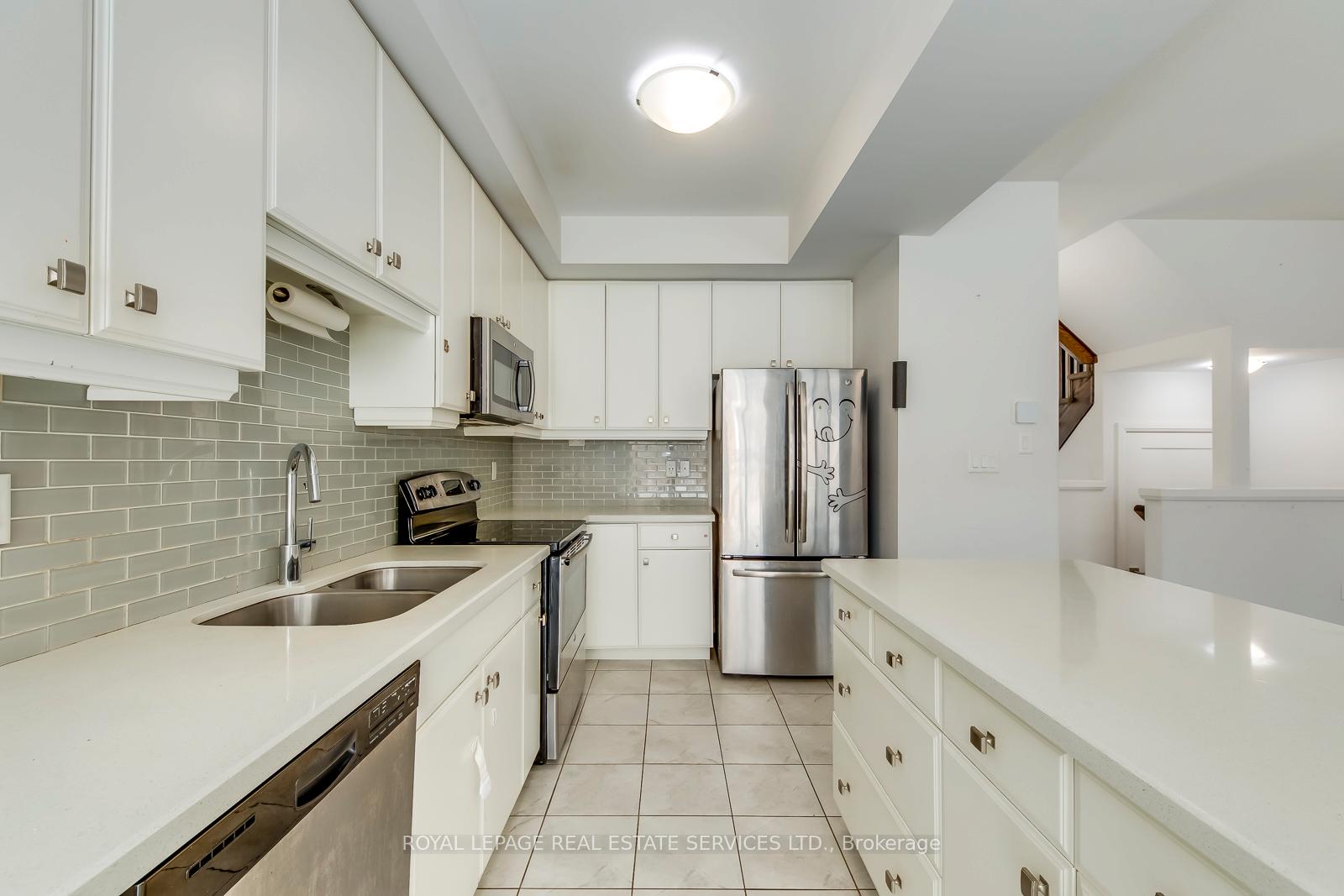 Photo 10 of 49 Burley Lane, Hamilton, Ancaster — HOMEH