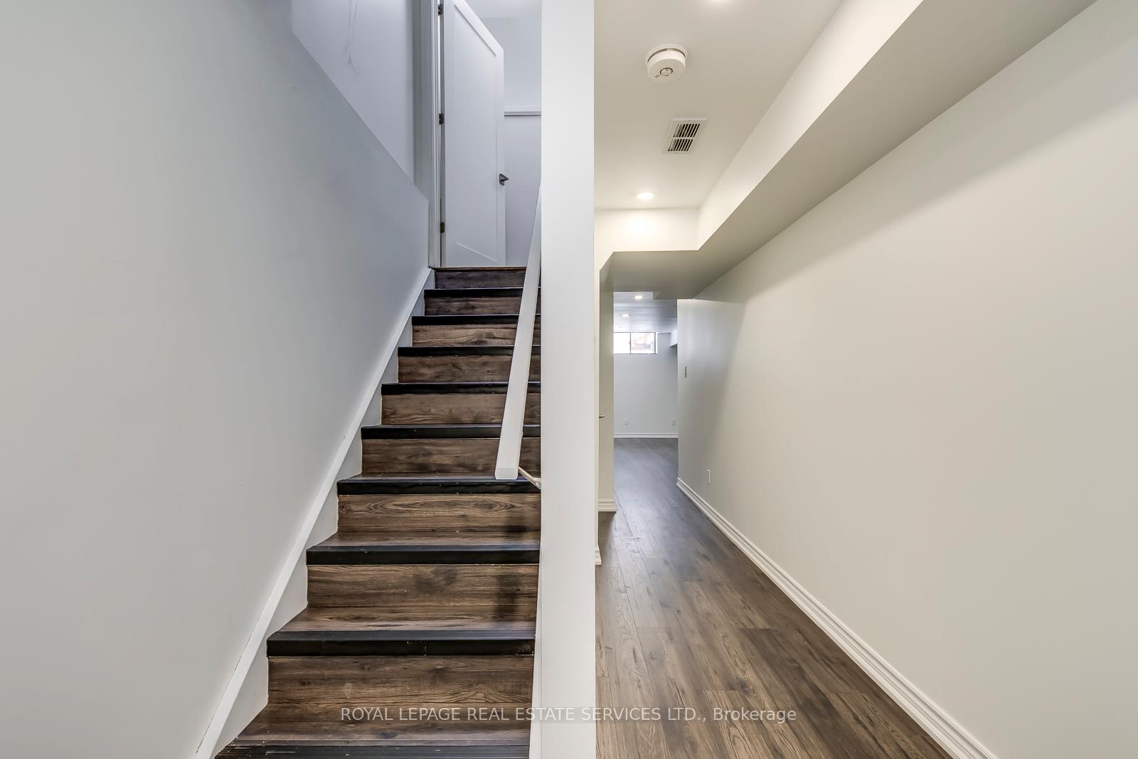 Photo 31 of 49 Burley Lane, Hamilton, Ancaster — HOMEH