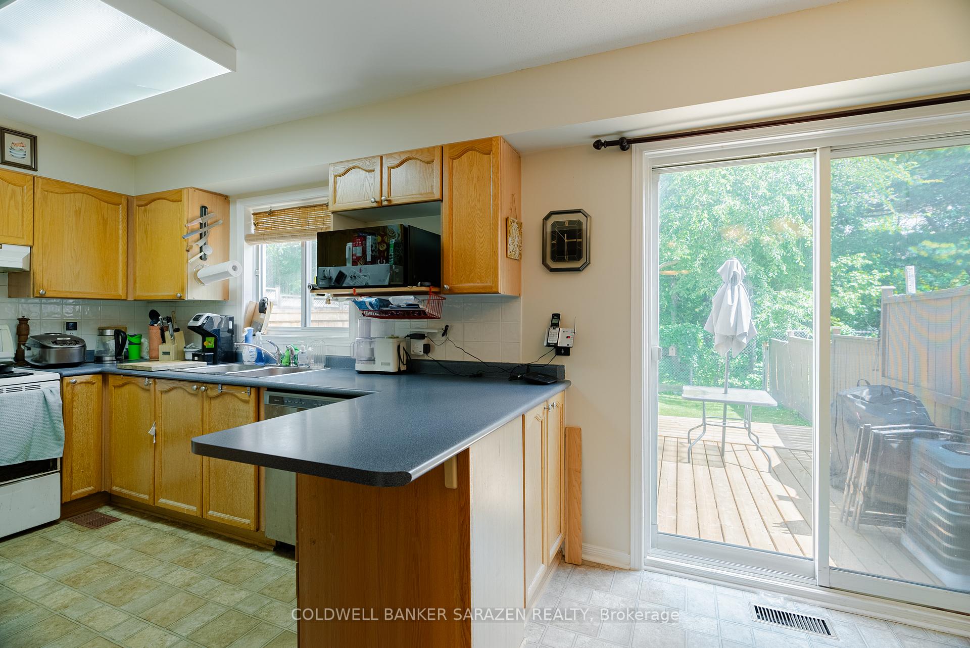 Photo 11 of 119 Banchory Crescent, Ottawa, Kanata - Morgan's Grant/South March — HOMEH