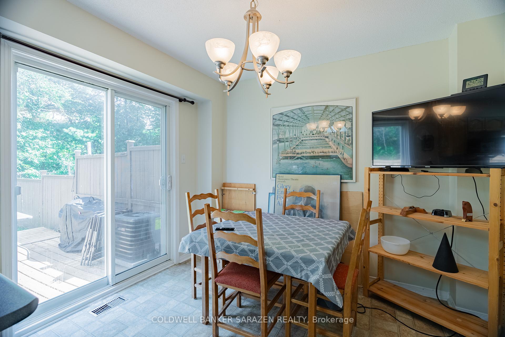 Photo 12 of 119 Banchory Crescent, Ottawa, Kanata - Morgan's Grant/South March — HOMEH