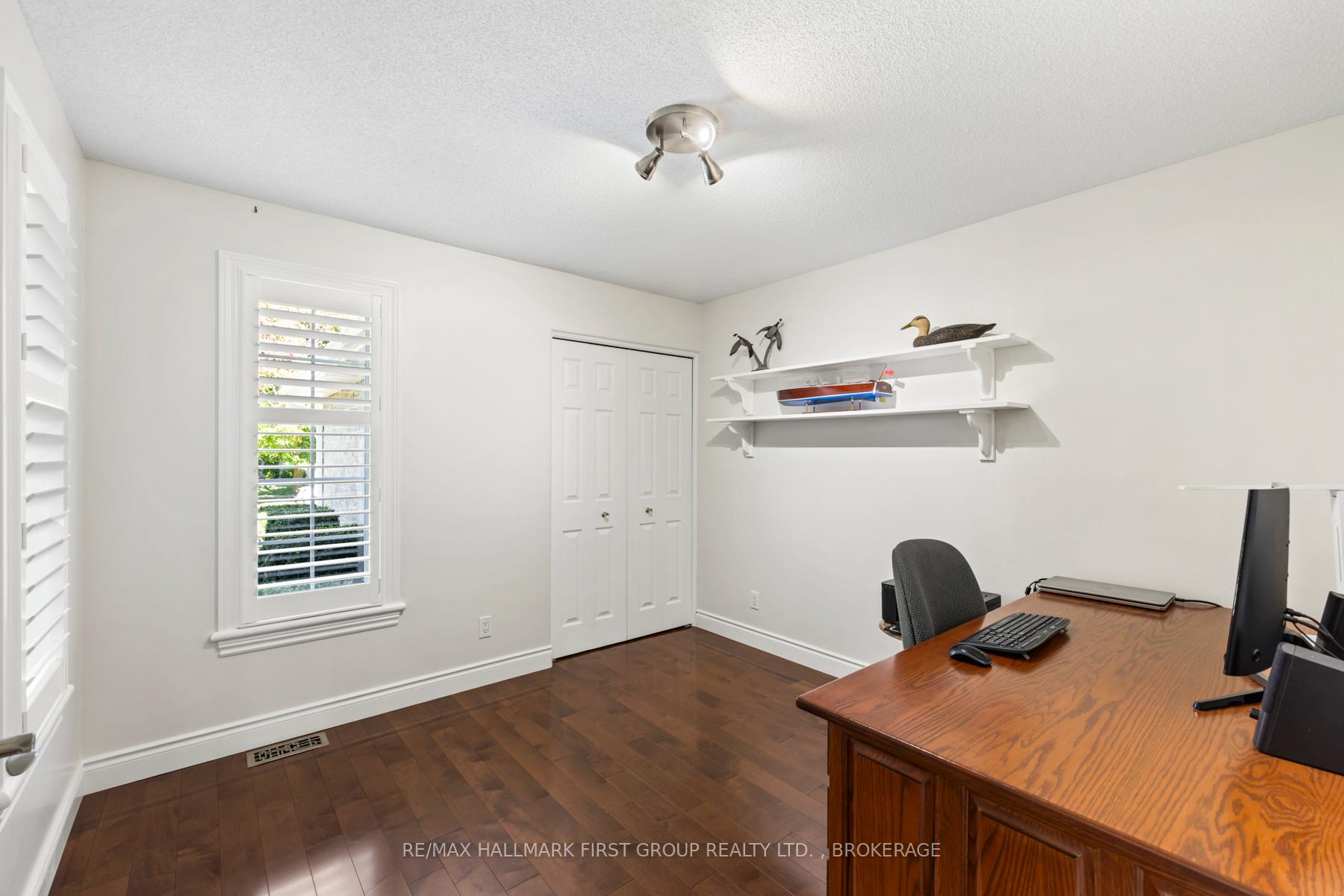 Photo 18 of 213 Smuggler's Cove Drive, Kingston, City Southwest — HOMEH