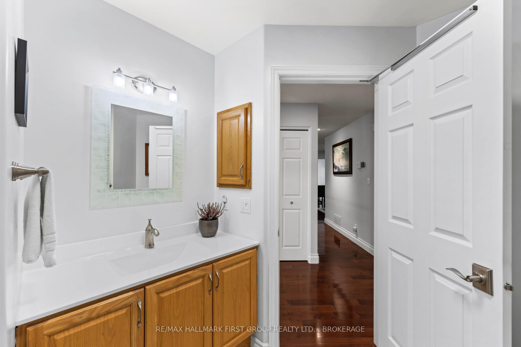 Photo 25 of 213 Smuggler's Cove Drive, Kingston, City Southwest — HOMEH
