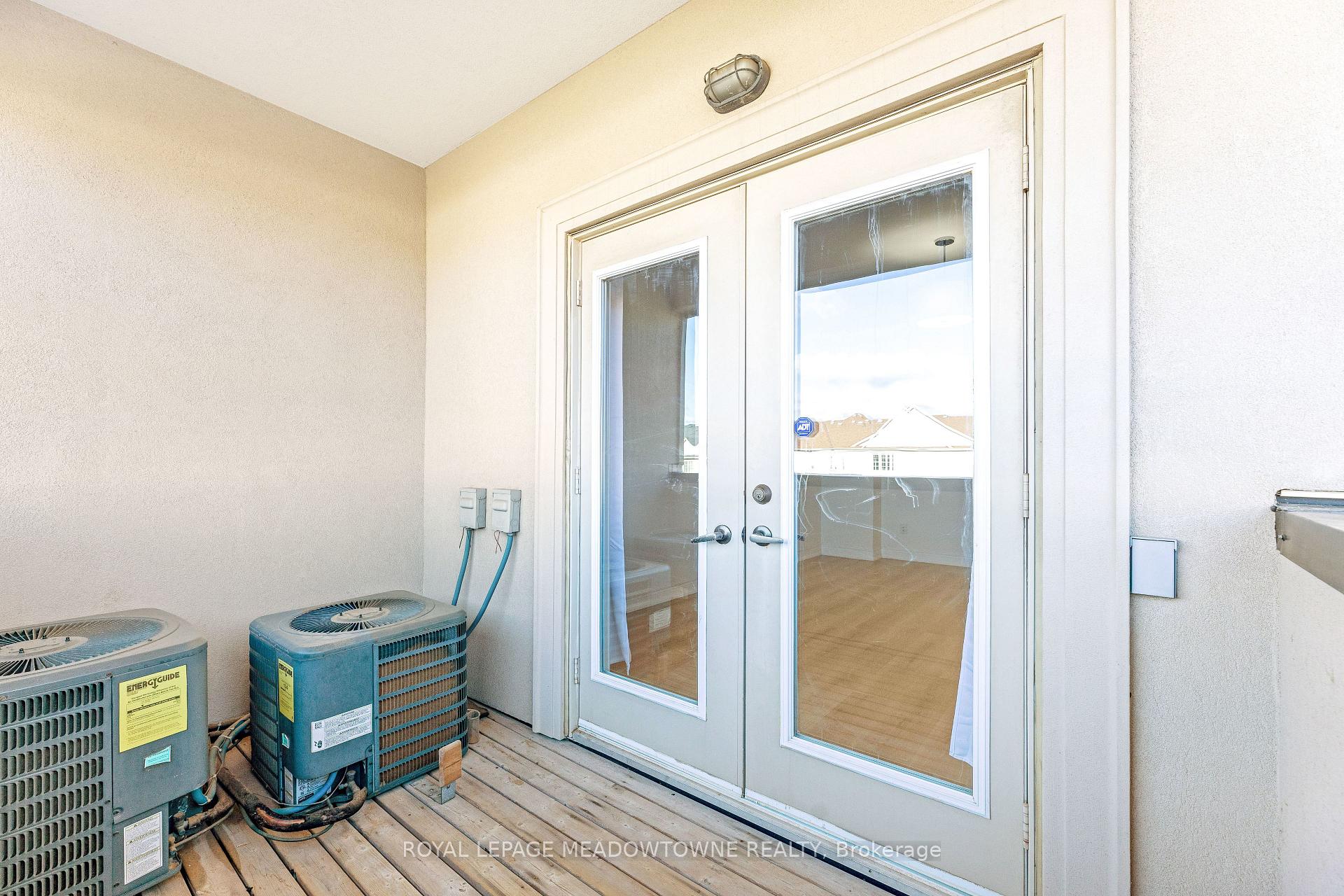 Photo 10 of Unit Upper, 9105 Derry Road W, Milton, Clarke — HOMEH