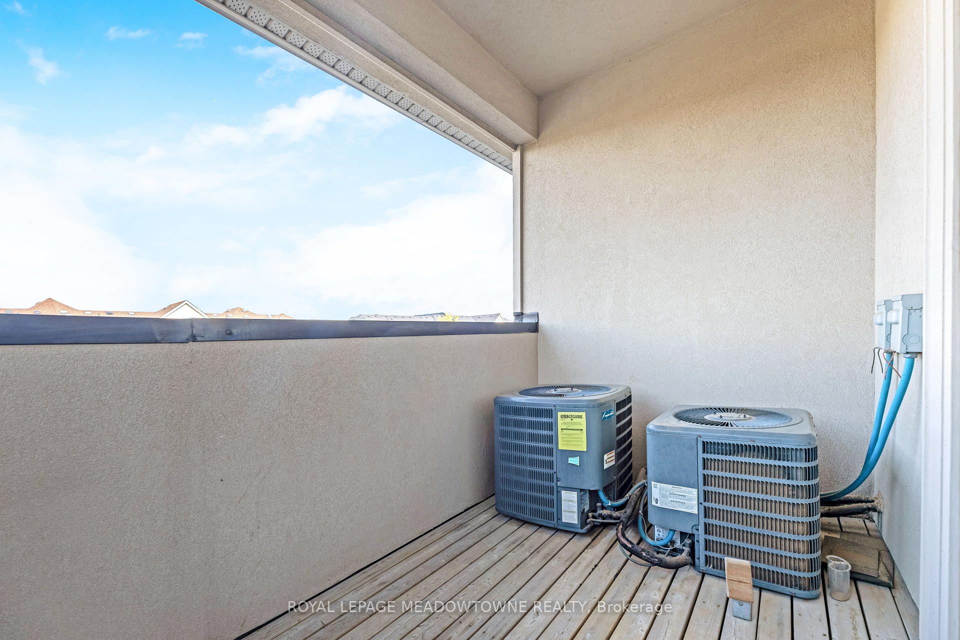 Photo 11 of Unit Upper, 9105 Derry Road W, Milton, Clarke — HOMEH